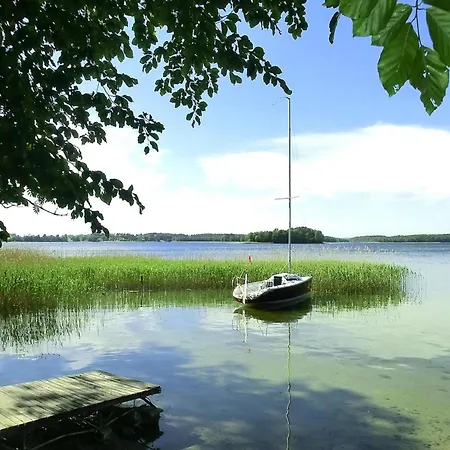 In Near Semesterbostad Kretowiny
